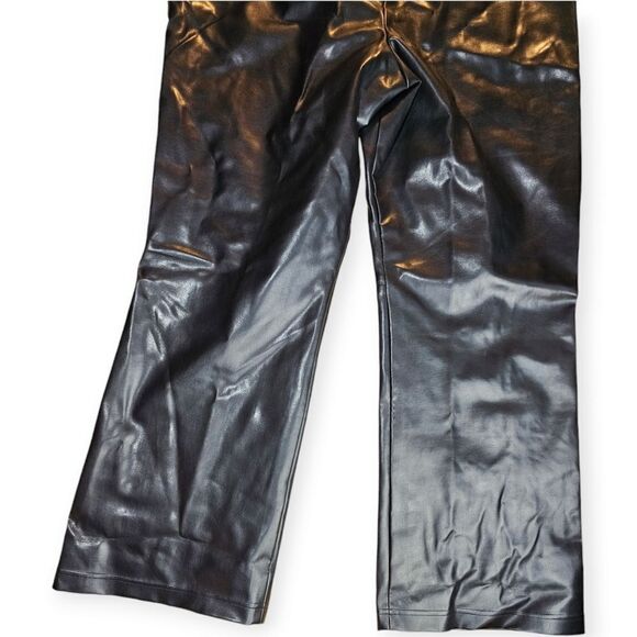 Un Deux Trois Black Faux Leather Bootcut Pants Size 20 - Picture 6 of 12